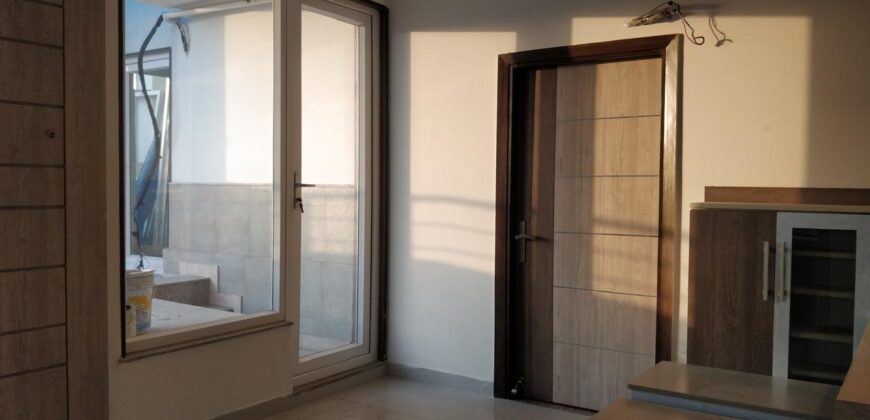 4BHK Penthouse for Sale in Purvanchal Royal Park, Sector 137, Noida