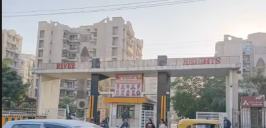 River Heights Resale